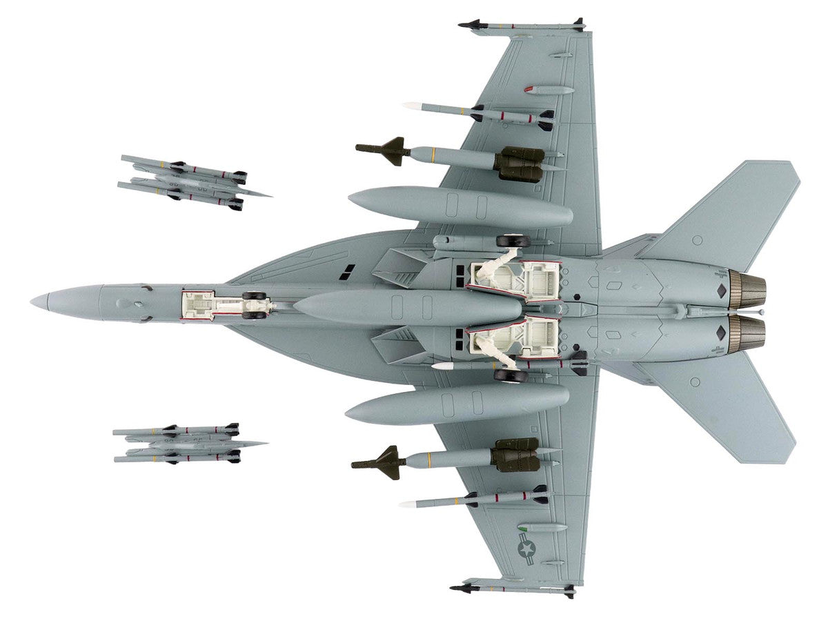 Boeing F/A-18E Super Hornet Fighter Aircraft "Dagger Team (with decals)" United States Navy "Air Power Series" 1/72 Diecast Model by Hobby Master-3