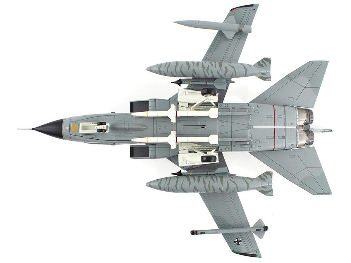 Panavia Tornado ECR Fighter-Bomber Aircraft "46+54 Tactical Air Wing 51 Schleswig-Jagel Air Base Germany" (2017) German Luftwaffe "Air Power Series" 1/72 Diecast Model by Hobby Master-2