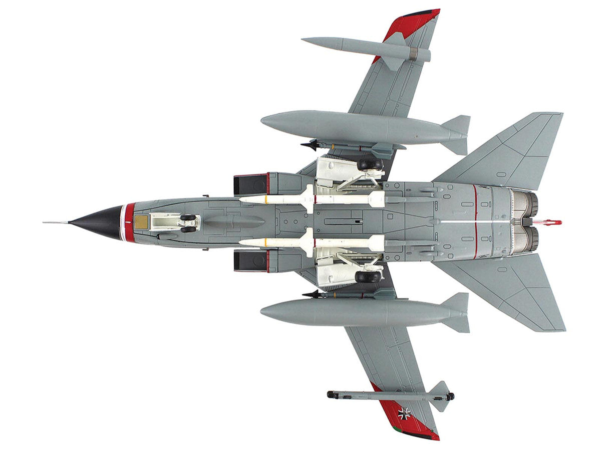 Panavia Tornado IDS Aircraft "43+97 WTD-61 50 Years Royal International Air Tattoo" (2024) German Luftwaffe "Air Power Series" 1/72 Diecast Model by Hobby Master-2