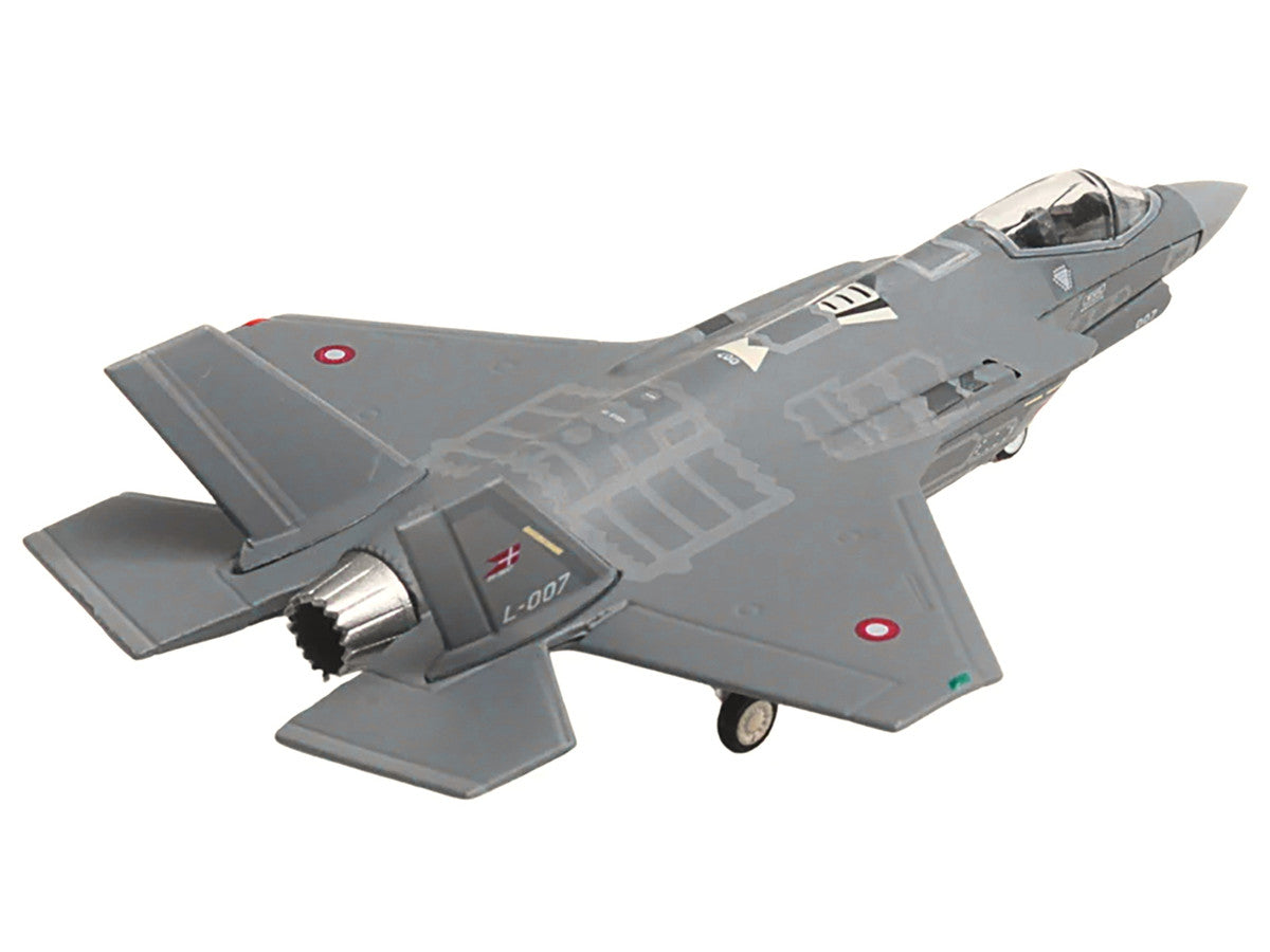 Lockheed Martin F-35A Lightning II Aircraft "Eskadrille 727 Skrydstrup Air Base" (L-007) Royal Danish Air Force 1/200 Diecast Model by Herpa-1
