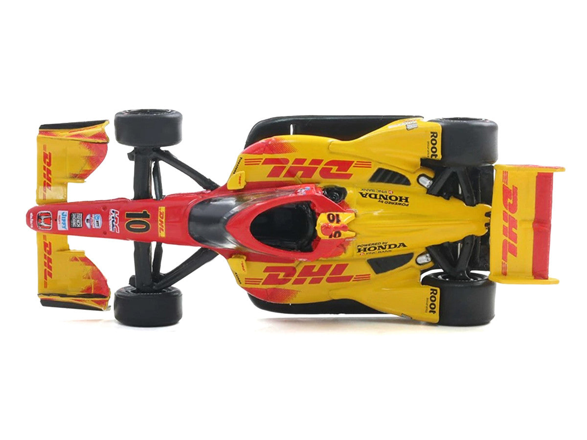 Dallara IndyCar #10 Alex Palou "DHL" Chip Ganassi Racing (Road Course Configuration) Champion "NTT IndyCar Series" (2025) with Trading Card 1/64 Diecast Model Car by IXO Models-1