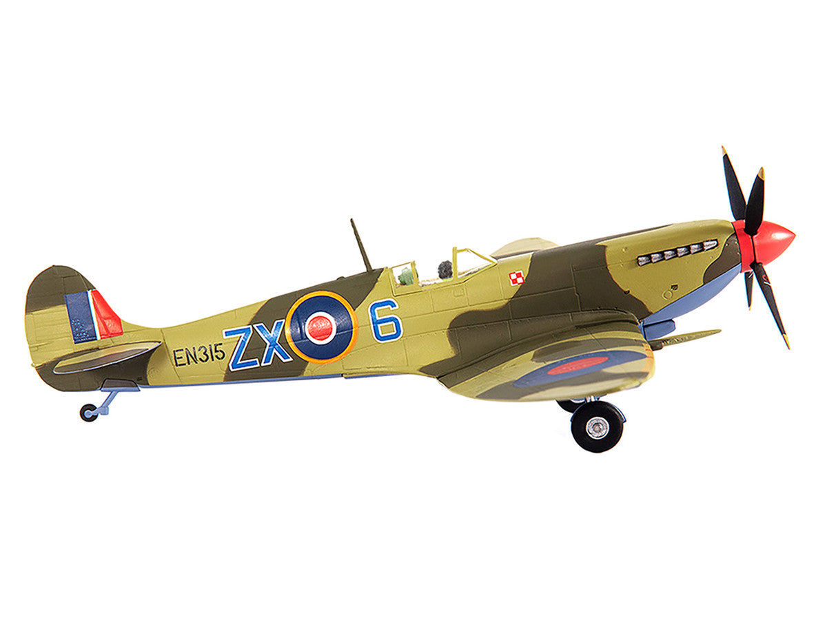 Supermarine Spitfire MK IXC Fighter Aircraft "Royal Air Force Ldr. Stanislav Skalsk Polish Combat Team North Africa" (1943) 1/72 Diecast Model by JC Wings-1