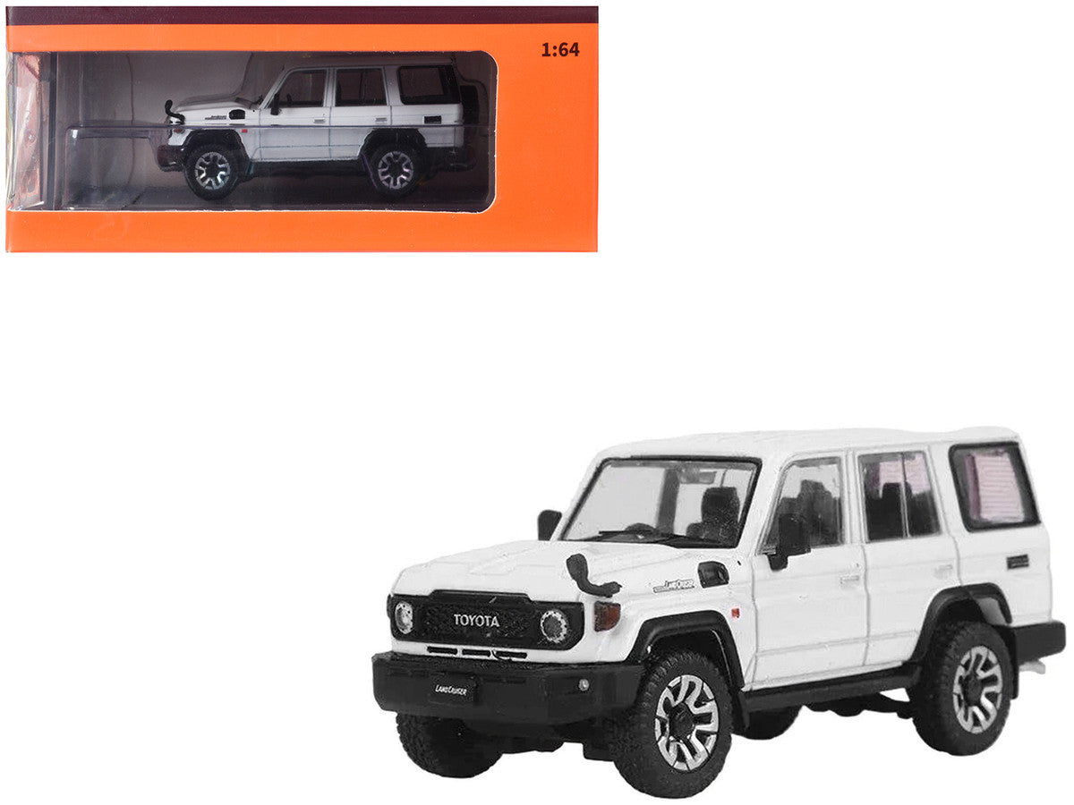 Toyota Land Cruiser (J76) RHD (Right Hand Drive) White 1/64 Diecast Model Car by GCD-0