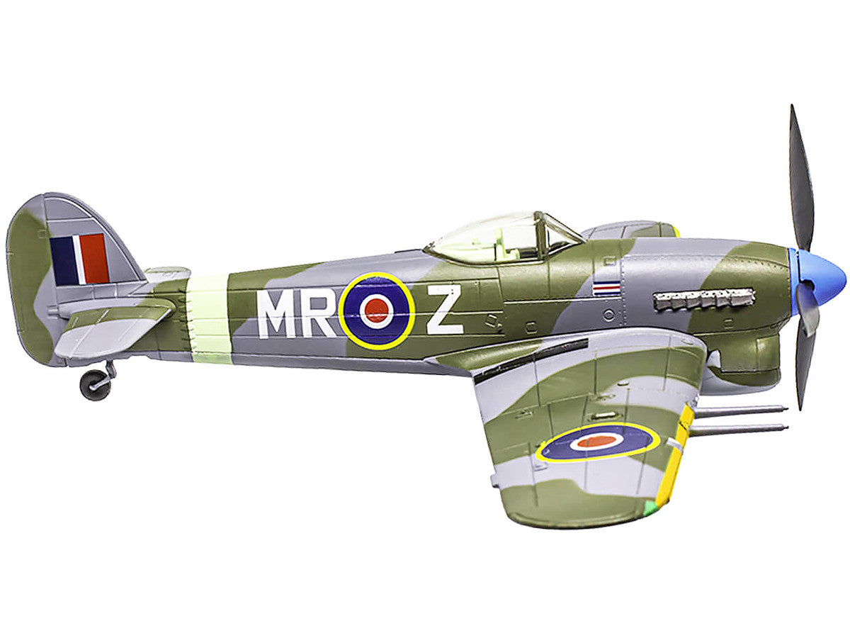 Hawker Typhoon Mk IB Fighter-Bomber Aircraft "No. 245 (Northern Rhodesian) Squadron" Royal Air Force (1942) "Planes of World War II" Series 1/72 Diecast Model Airplane by Luppa-1