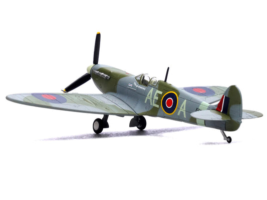 Supermarine Spitfire Mk Vb Fighter Aircraft "EP120 Flight Lieutenant James 'Jeff' Northcott No. 402 City of Winnipeg Squadron" (1943-1944) Royal Canadian Air Force 1/72 Diecast Model by Legion-0