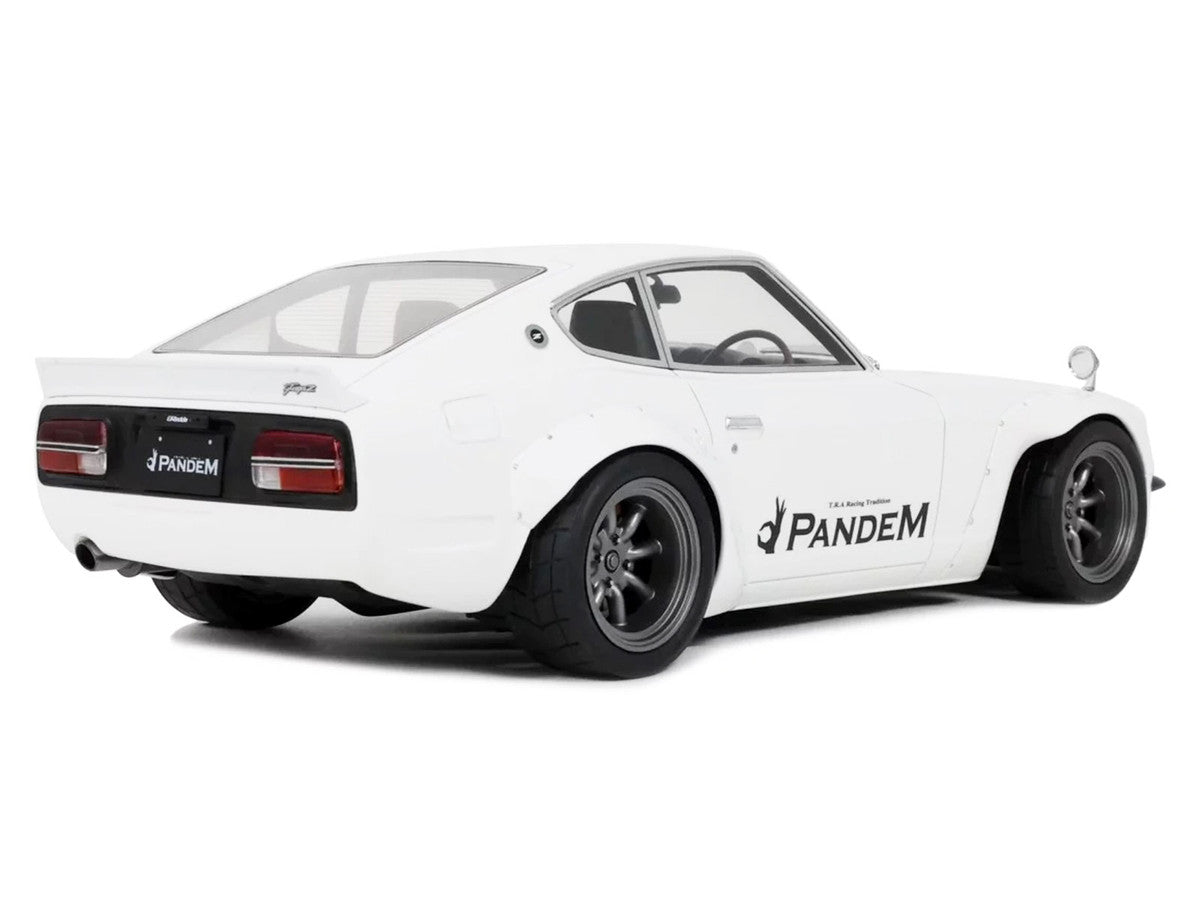 2015 Nissan PANDEM Fairlady Z RHD (Right Hand Drive) White Limited Edition to 2000 pieces Worldwide 1/18 Model Car by Otto Mobile-4