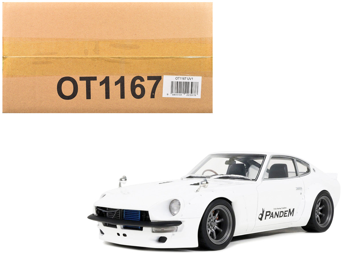 2015 Nissan PANDEM Fairlady Z RHD (Right Hand Drive) White Limited Edition to 2000 pieces Worldwide 1/18 Model Car by Otto Mobile-0