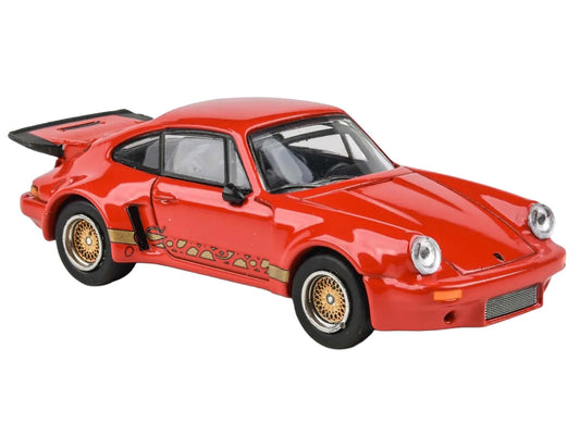 Porsche 911 Carrera RSR 3.0 Guards Red with Gold Stripes and Wheels 1/64 Diecast Model Car by Paragon Models-0