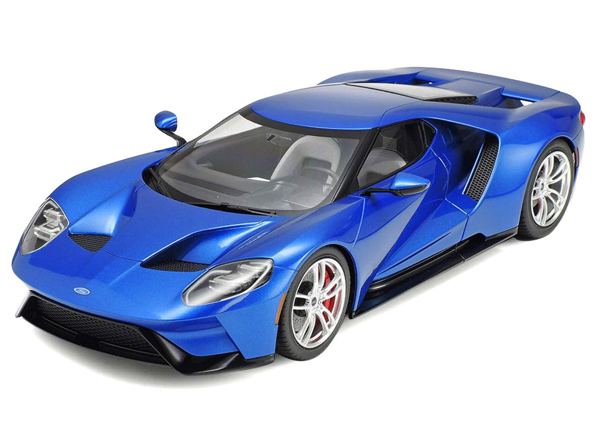 Model Kit Ford GT 1/24 Scale Model by Tamiya-0