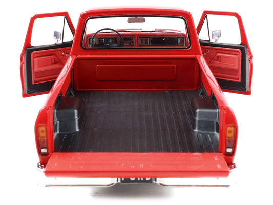 1974 Ford F-100 Pickup Truck Candy Apple Red 1/18 Diecast Model Car by IXO Models-0
