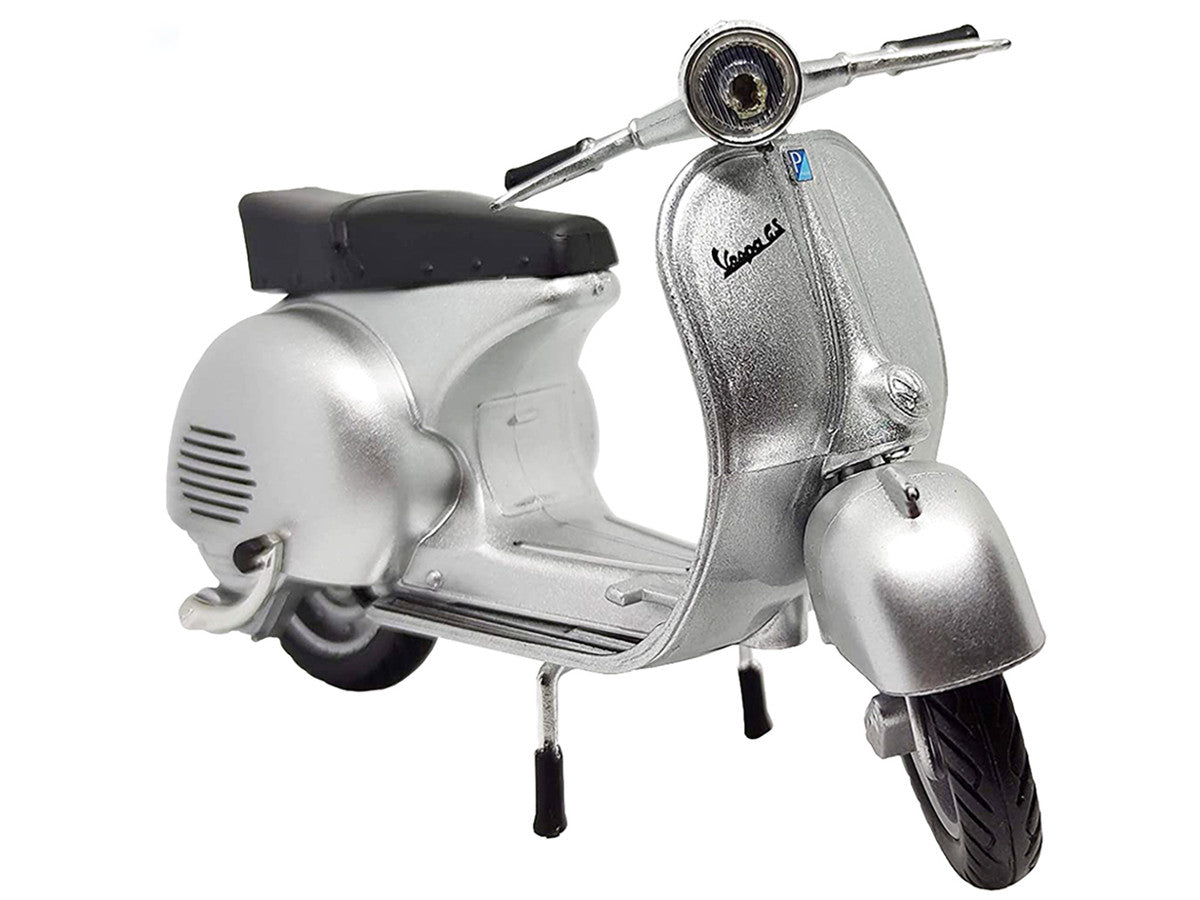 Vespa 150 GS Silver Metallic 1/12 Diecast Motorcycle Model by New Ray-1