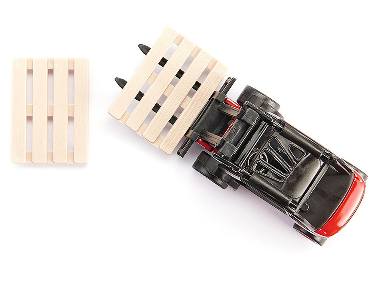 Linde Forklift Truck Red with 2 Pallet Accessories 1/50 Diecast Model by Siku-4